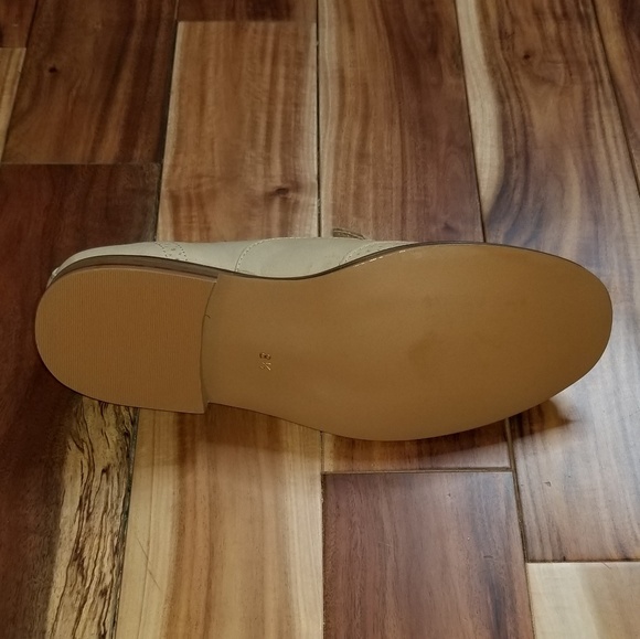 Steve Madden MIRANDDA Leather/Suede Tassel Loafer - Picture 8 of 8